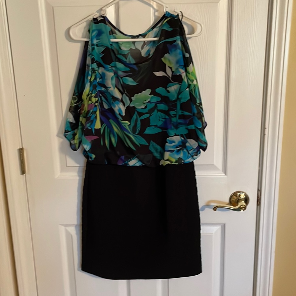 Scarlett’s Nite Dress size 6
